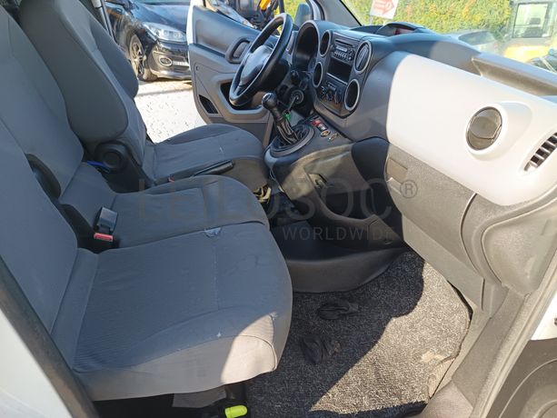 Peugeot Partner · Ano 2013