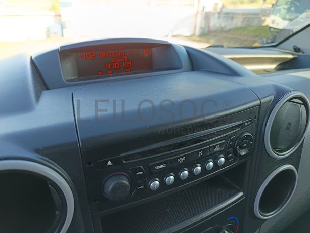 Peugeot Partner · Ano 2013