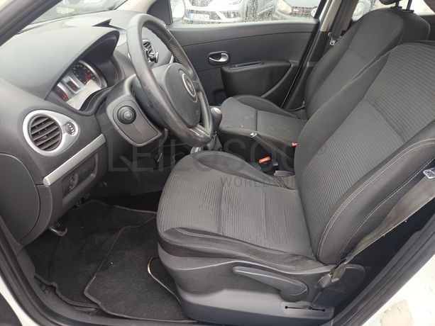 Renault Clio · Ano 2012