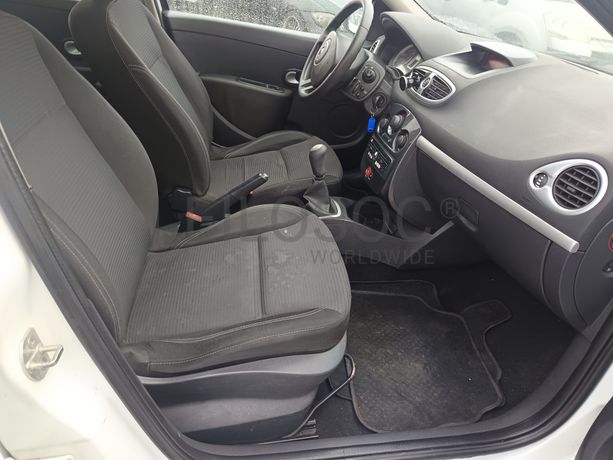 Renault Clio · Ano 2012