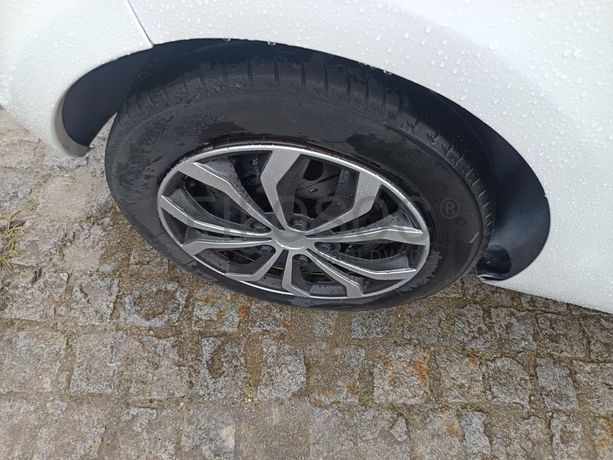 Renault Clio · Ano 2012