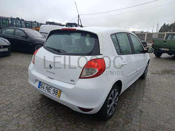 Renault Clio · Ano 2012