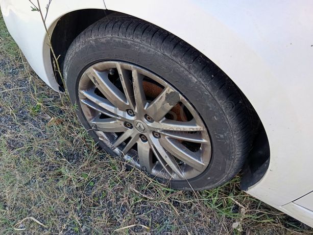 Renault Megane · Ano 2012