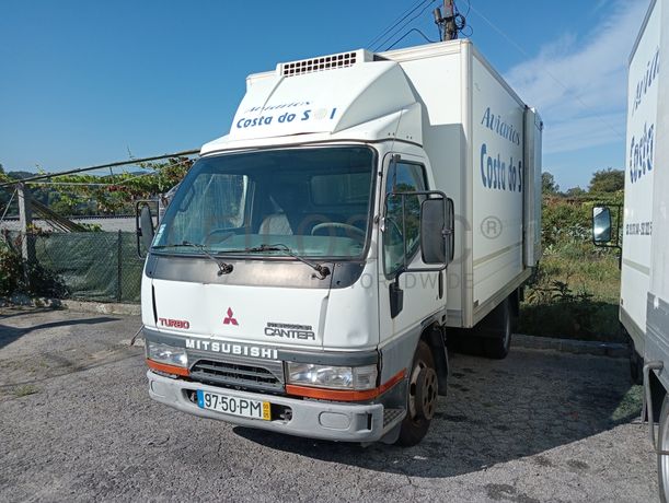 Mitsubishi Canter · Ano 2000