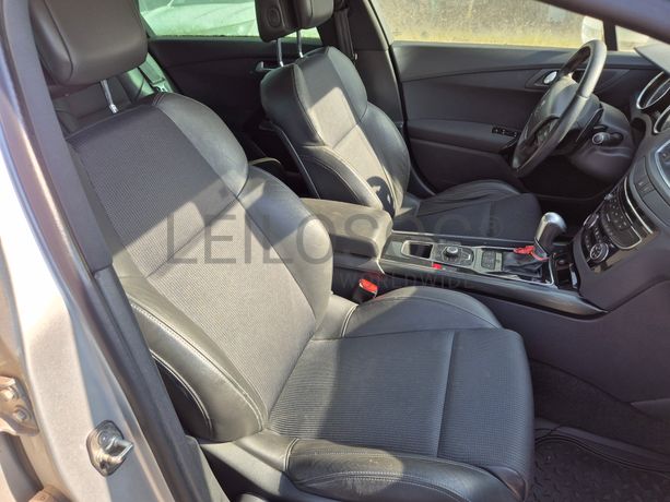 Peugeot 508 · Ano 2011