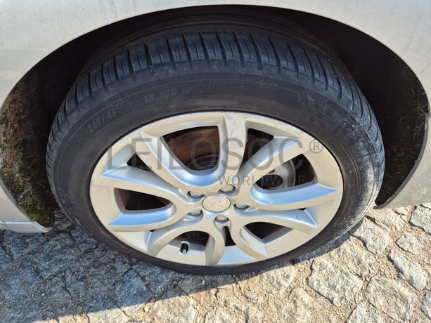 Peugeot 508 · Ano 2011