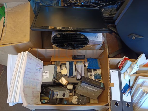 Veículos Pesados de Mercadorias · Ligeiros · Semirreboques