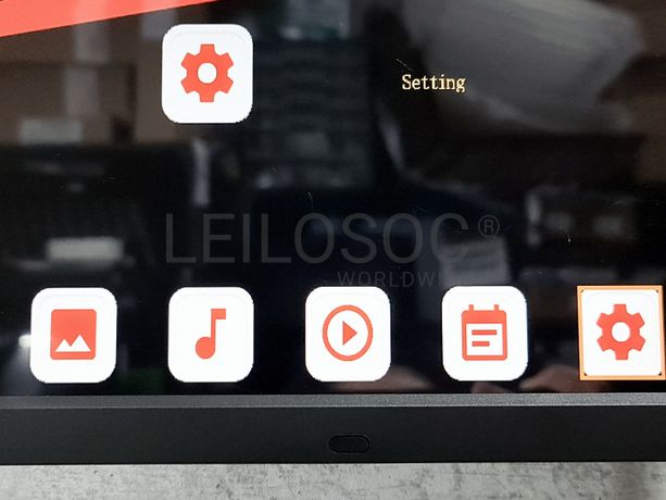 Expositor Multimédia Braun