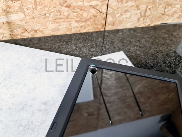 Expositor Multimédia Braun