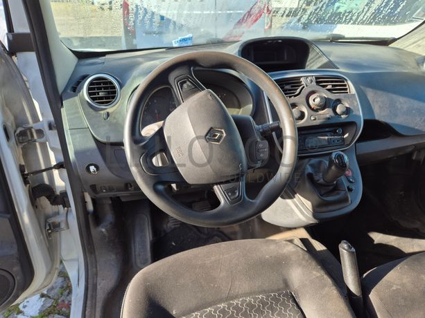 Renault Kangoo · Ano 2015