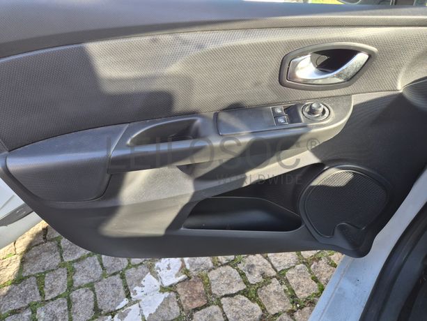 Renault Clio · Ano 2015