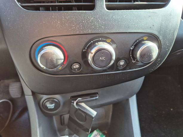 Renault Clio · Ano 2015