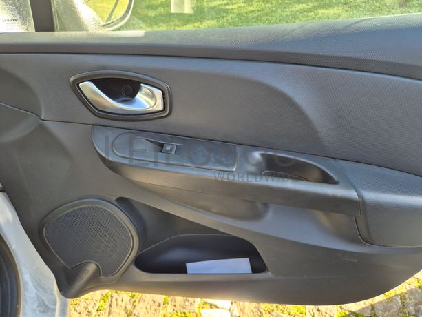 Renault Clio · Ano 2015