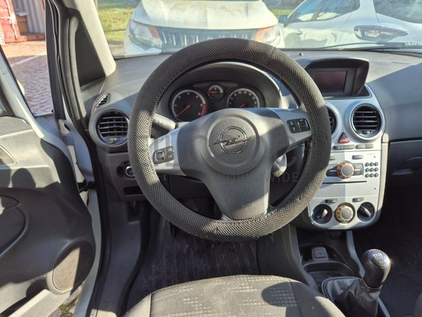 Opel Corsa · Ano 2015