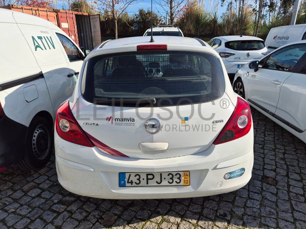 Opel Corsa · Ano 2015