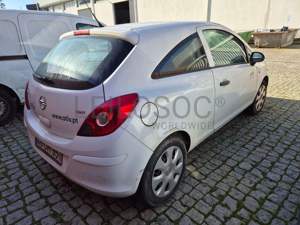 Opel Corsa · Ano 2014