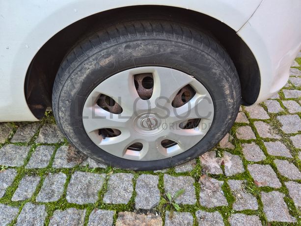 Opel Corsa · Ano 2014