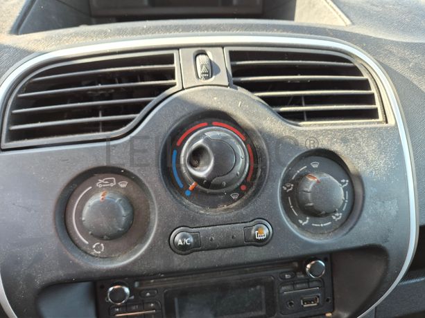 Renault Kangoo · Ano 2014