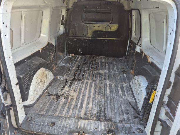 Renault Kangoo · Ano 2014