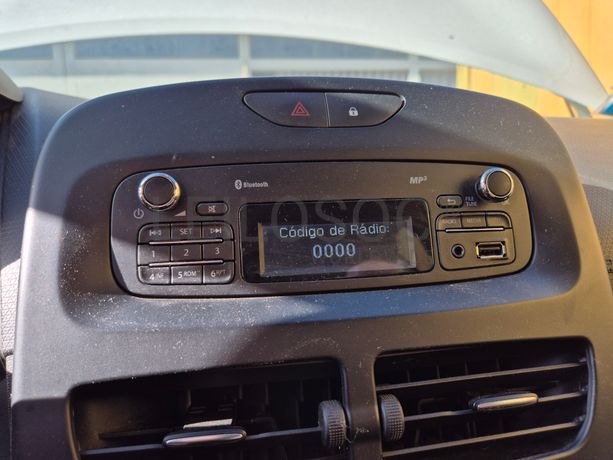 Renault Clio · Ano 2016