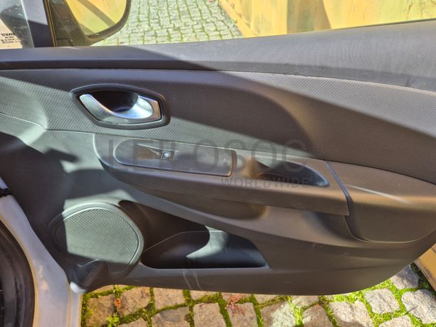 Renault Clio · Ano 2016