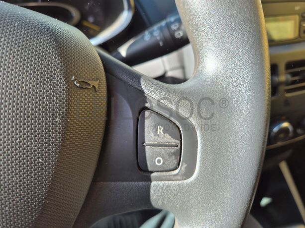 Renault Clio · Ano 2016