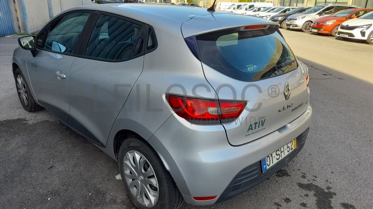 Renault Clio Dynamique S 1.5 DCi · Ano 2016