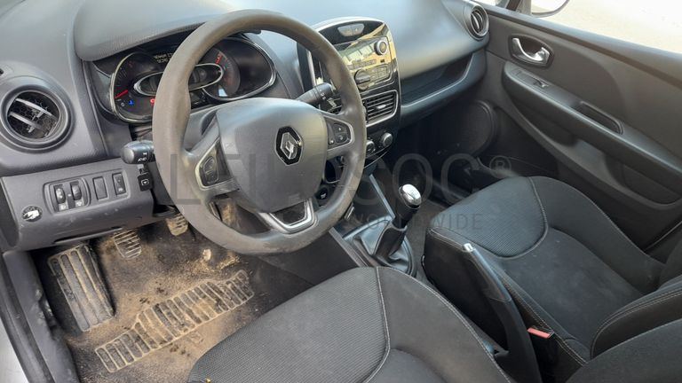 Renault Clio Dynamique S 1.5 DCi · Ano 2016