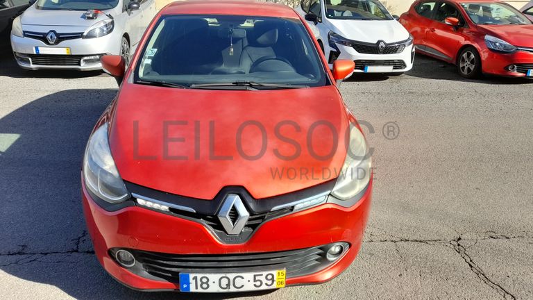Renault Clio Dynamique S 1.5 DCi · Ano 2015