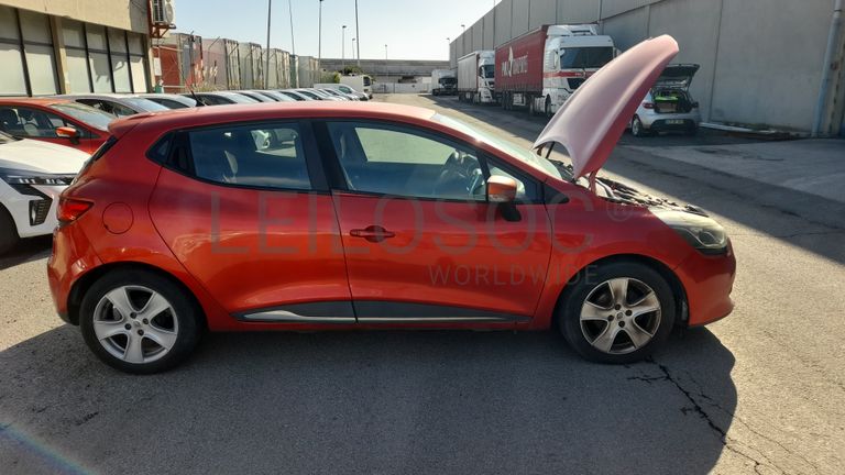 Renault Clio Dynamique S 1.5 DCi · Ano 2015