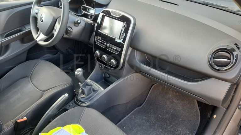 Renault Clio Dynamique S 1.5 DCi · Ano 2015