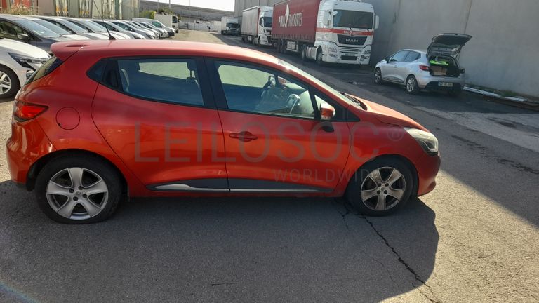 Renault Clio Dynamique S 1.5 DCi · Ano 2015
