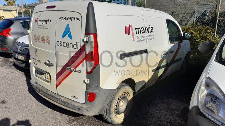 Renault Kangoo Maxi Business 1.5 DCi · Ano 2015