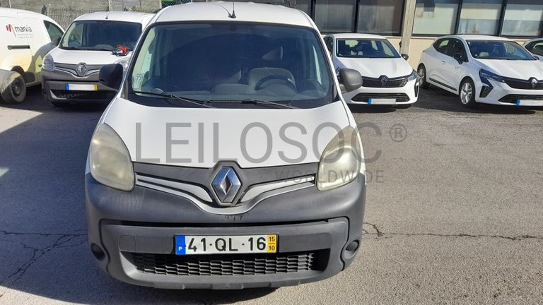 Renault Kangoo Maxi Business 1.5 DCi · Ano 2015