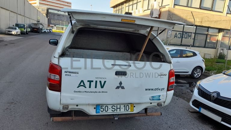 Mitsubishi L200 CD 2.4 DI-D · Ano 2017