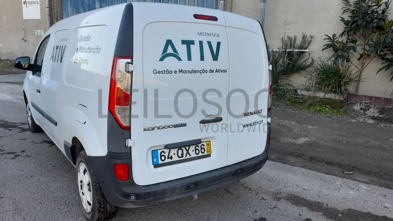 Renault Kangoo Maxi Business 1.5 DCi · Ano 2016