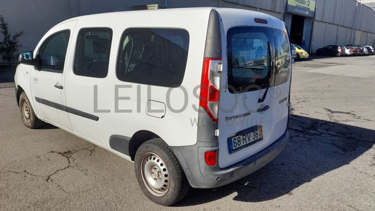 Renault Kangoo Maxi 1.5 · Ano 2016