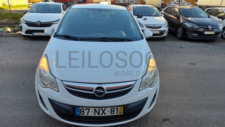 Opel Corsa Van 1.3 CDTi · Ano 2013