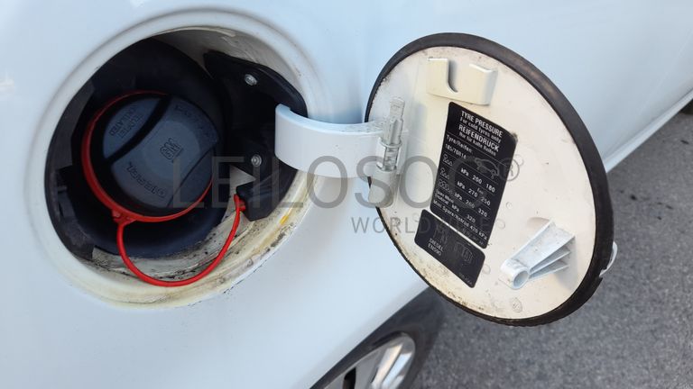 Opel Corsa Van 1.3 CDTi · Ano 2013