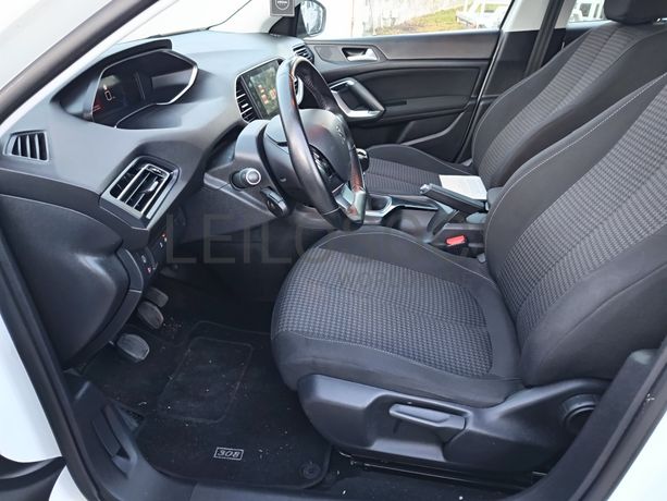 Peugeot 308 1.5 BlueHdi · Ano 2020
