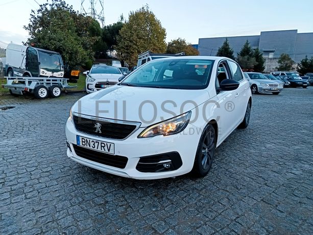 Peugeot 308 1.5 BlueHdi · Ano 2020