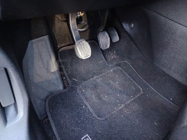 Peugeot 308 1.5 BlueHdi · Ano 2020