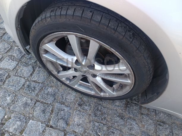 Lexus IS 220D · Ano 2006