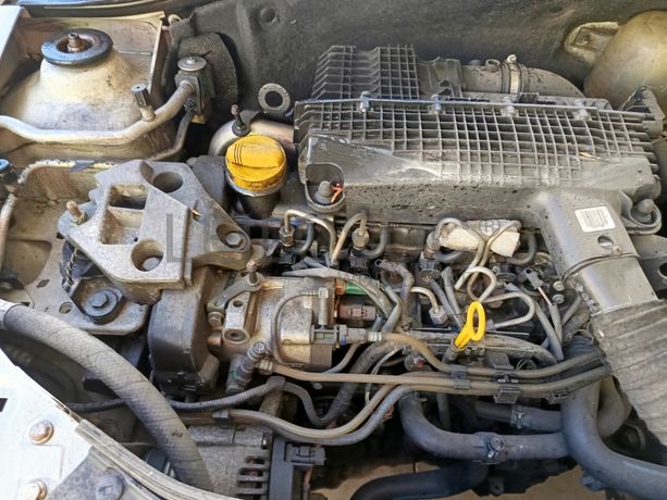 Renault Clio · Ano 2005