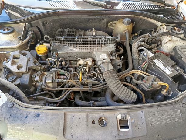 Renault Clio · Ano 2005