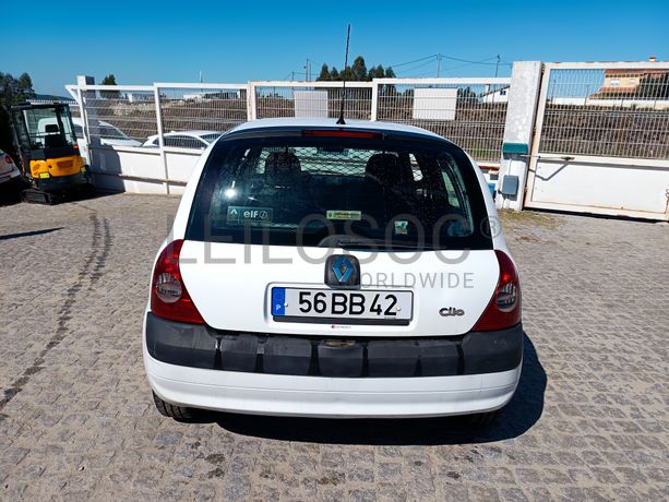 Renault Clio · Ano 2005