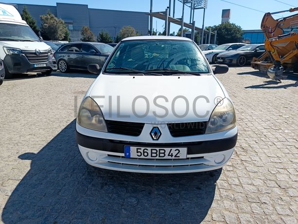 Renault Clio · Ano 2005