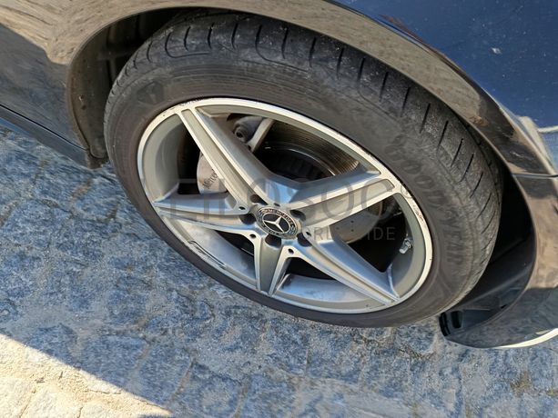 Mercedes-Benz C180 · Ano 2017