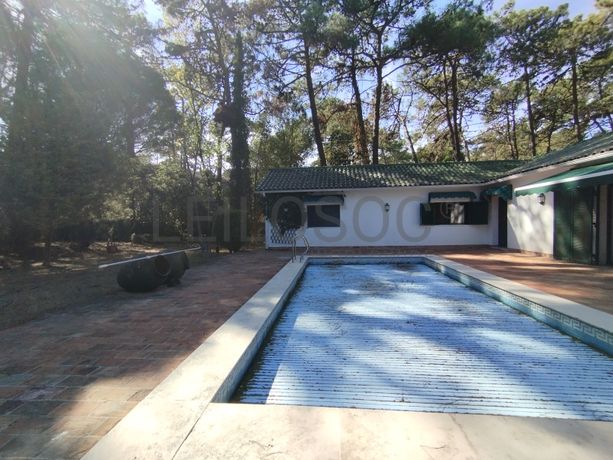 Moradia V5 com Piscina · Herdade da Aroeira, Almada