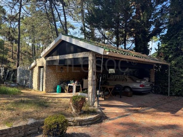 Moradia V5 com Piscina · Herdade da Aroeira, Almada